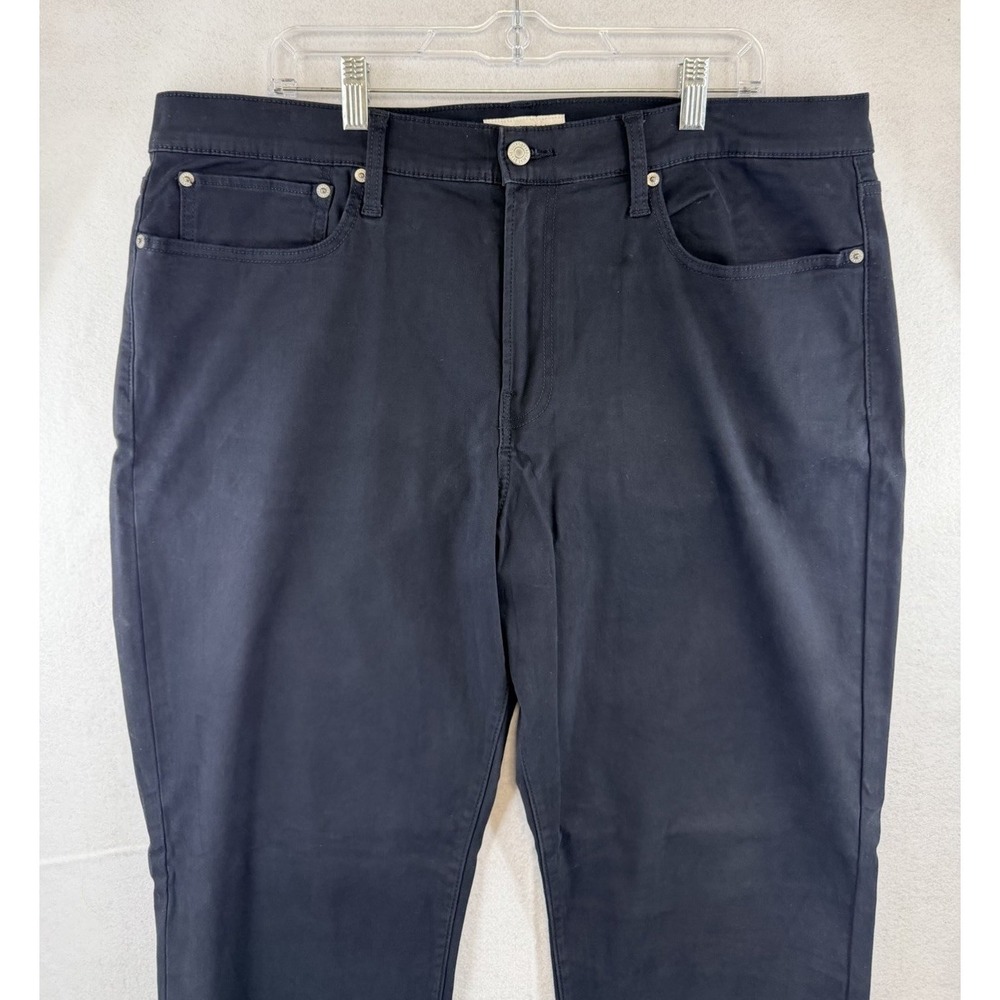 Lucky Brand Jeans Mens 38x32 Navy 121 Slim Straight Fit, Dark Wash Preppy EUC‎